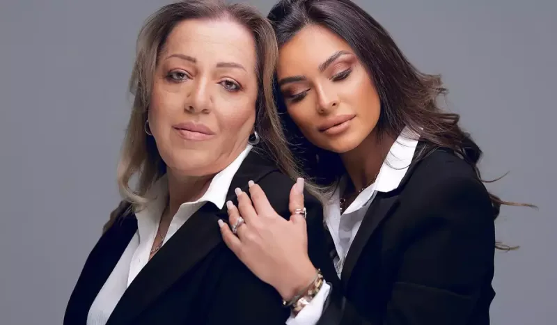 “Məni sevgi ilə böyütdüyün üçün minnətdaram”