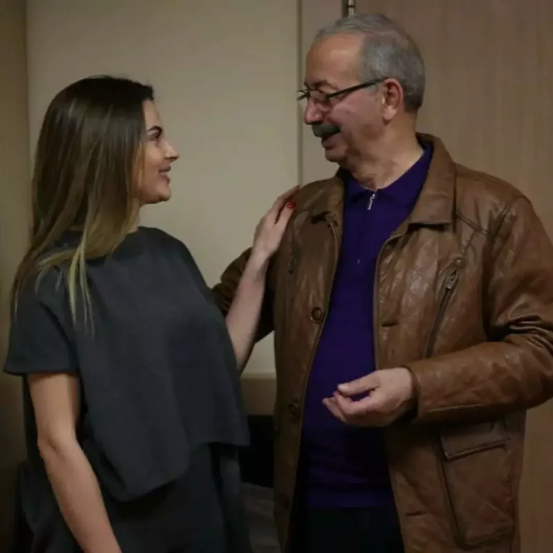 “Aynişana ata nəvazişi göstərdiniz…”