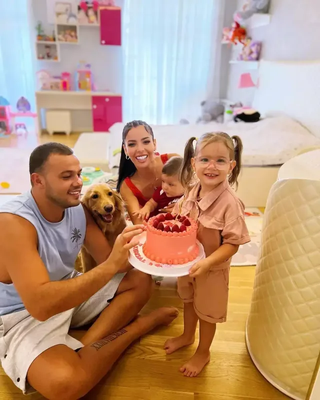 Nagehanla Fəridin verilişi bağlandı