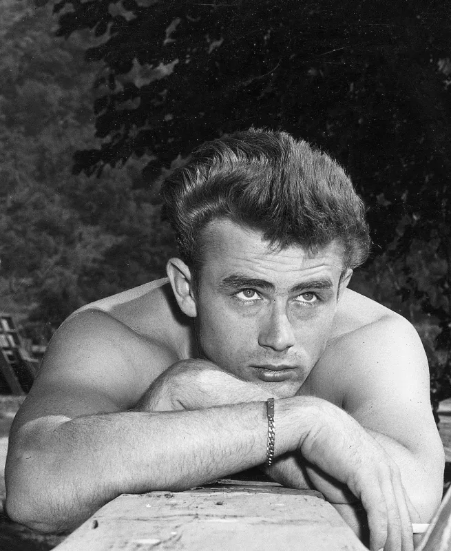 68 ildən sonra əşyalarını satdılar