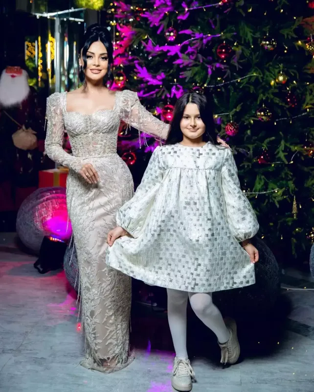 “Uşaqlığımı səninlə yaşayıram”