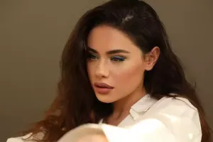 “Qızlar üçün əsgərlik olsa, atam məni göndərərdi”