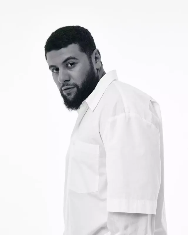 Məktəb illərindəki ən pis hərəkətindən danışdı