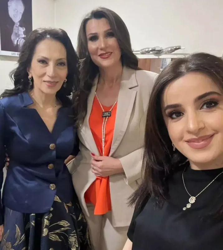 İki ölkənin Xalq artistləri görüşdü