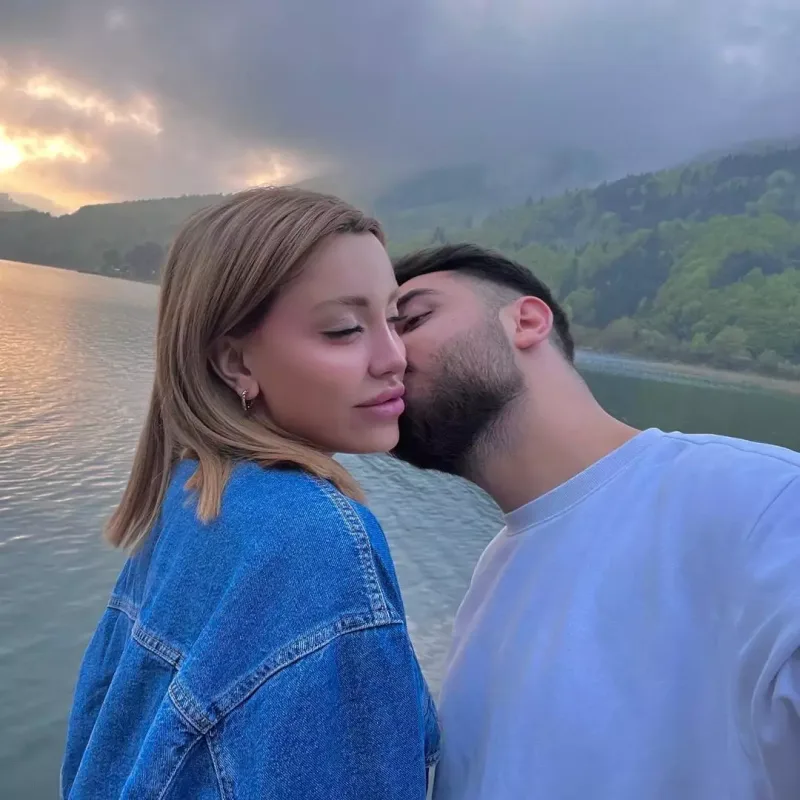 İlk dəfə sevgilisini göstərdi