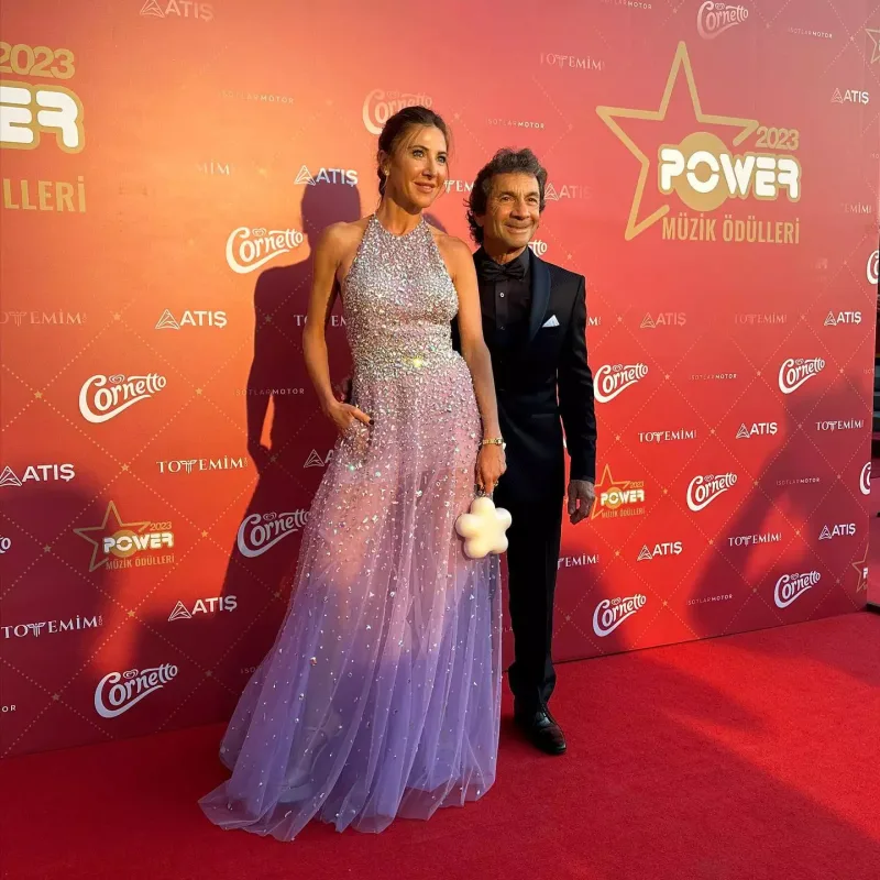 Türk məşhurları birləşdirən gecə