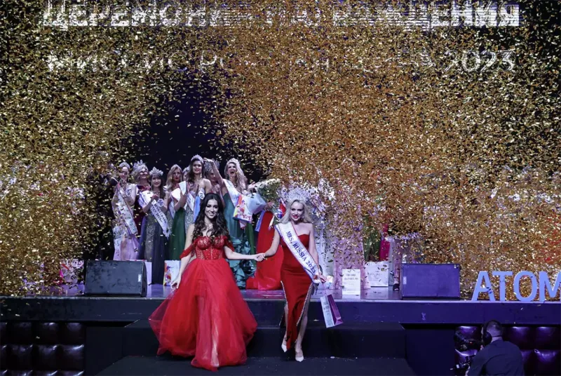 Rusiyanın ən gözəl evli qadını seçildi