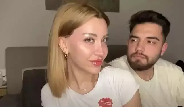 Sevgilisini paylaşdıqdan 1 gün sonra ayrıldılar