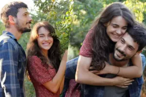 Ayrılıqdan sonra bir araya gəliblər