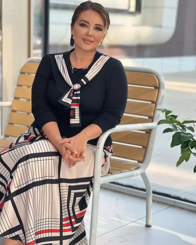 “Səsin üçün darıxmışam”