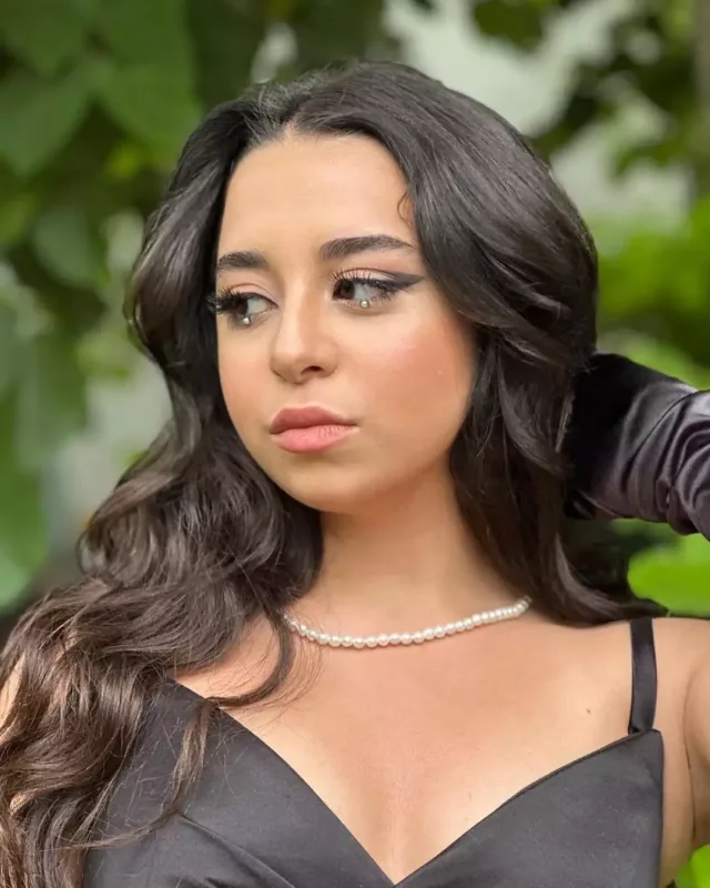 Serialların uşaq aktrisası belə dəyişdi