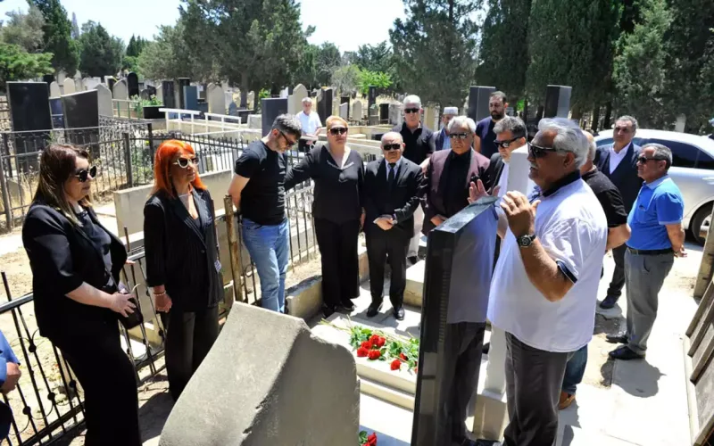 Siyavuş Aslanla oğlunu ziyarət etdilər