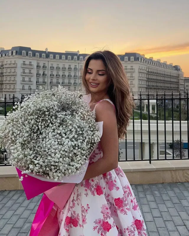 Aynişanın serenada arzusuna əngəl