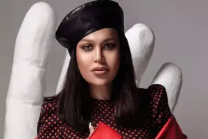 Rəqsanə 20 il sonra plastik etdirəcək