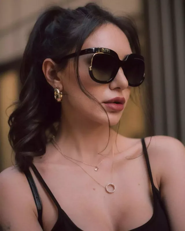 Günel Hümbətova boşanır!