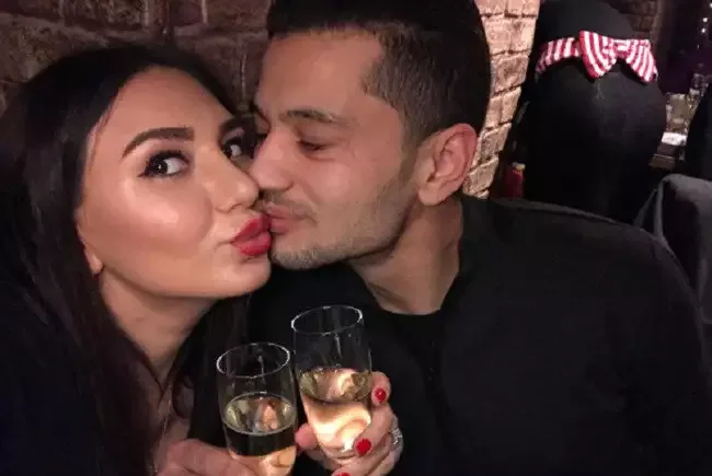 Günel Hümbətova boşanır!