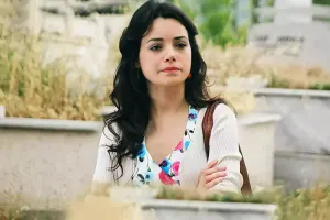 Özgü Namal ekranlara geri dönür!