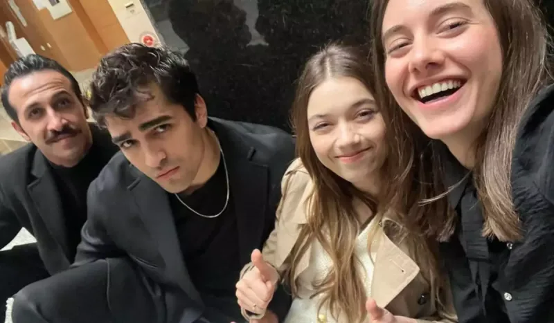 Daha bir serial eşqi gerçək olub?