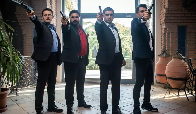 “Kurtlar vadisi”nin aktyorunun vəziyyəti ağırdır