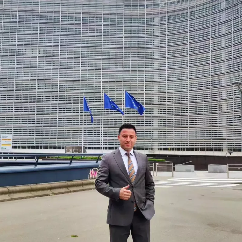 13 il sonra “Xəzər”dən ayrıldı