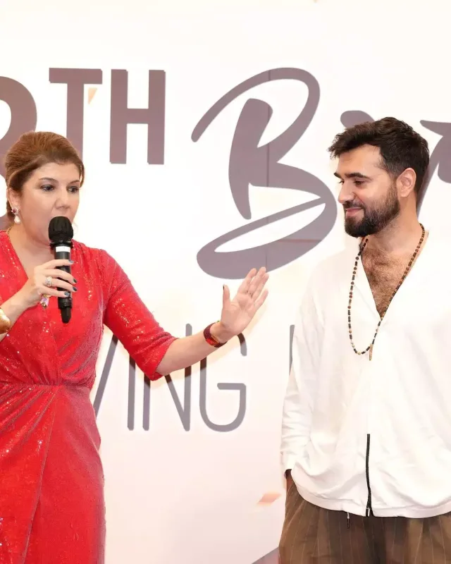 Çingiz yenidən Honk-Konqda