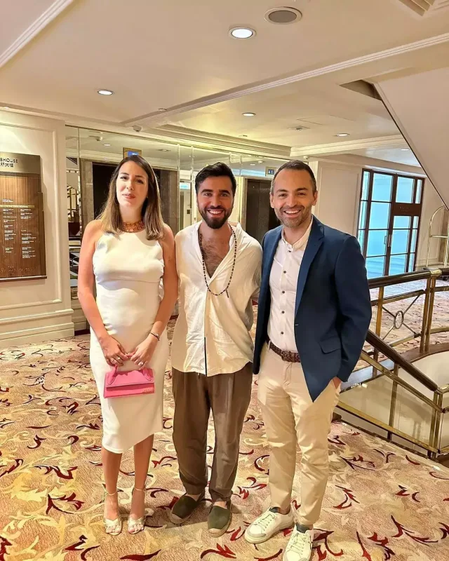 Çingiz yenidən Honk-Konqda