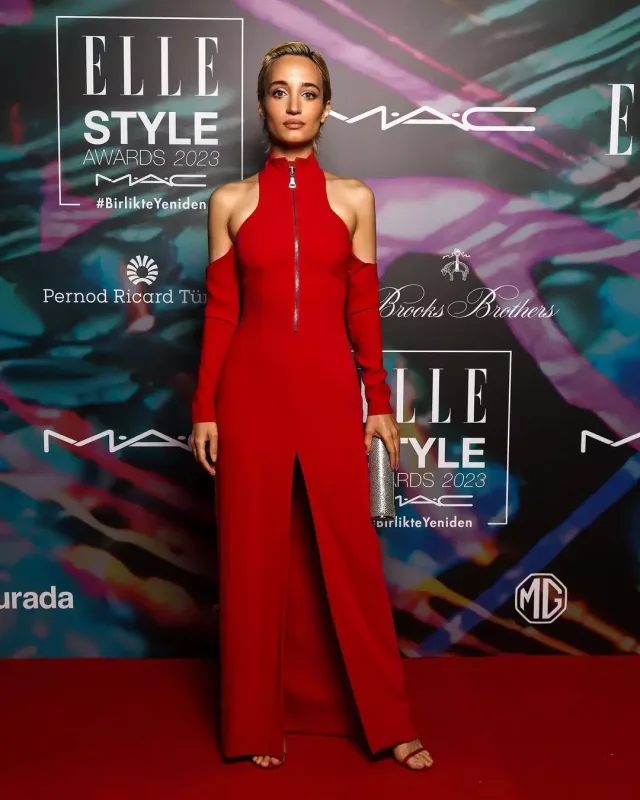 “Elle Style” gecəsində qırmızı xalı