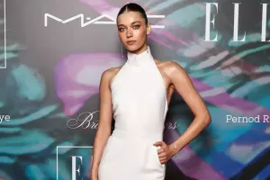 “Mert homoseksualdır” sualı Afranı çətin vəziyyətə saldı