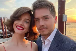 5 il sonra nişanlandılar!