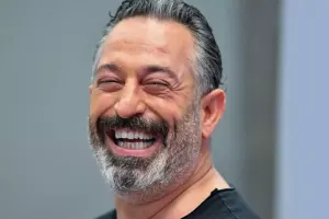 Cem Yılmaz pensiyaya çıxdı