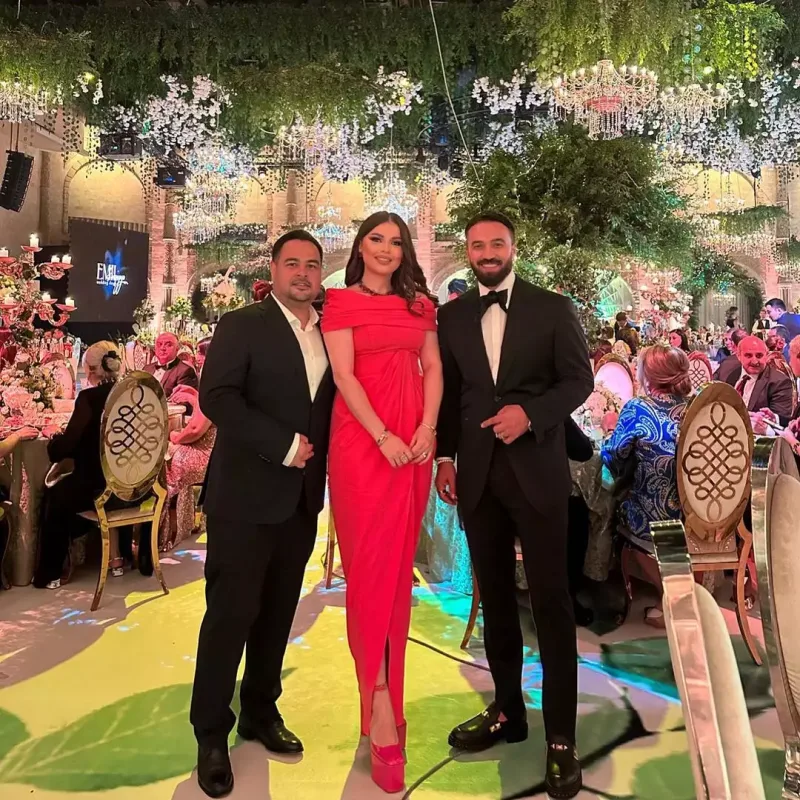 “Demişəm ki, məndən uzun görünsün”