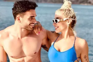 Haqqında yayılan xəbərləri ələ saldı