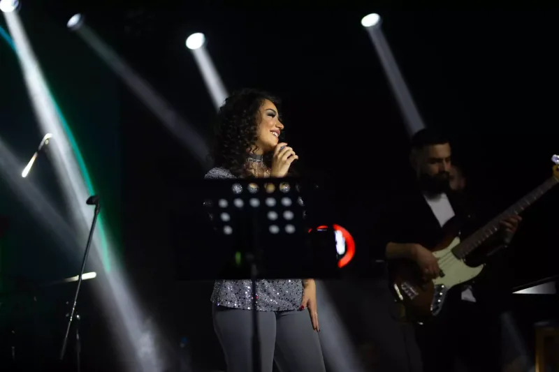 Röya ilə Rizvan izləyənləri 2000-lərə apardı