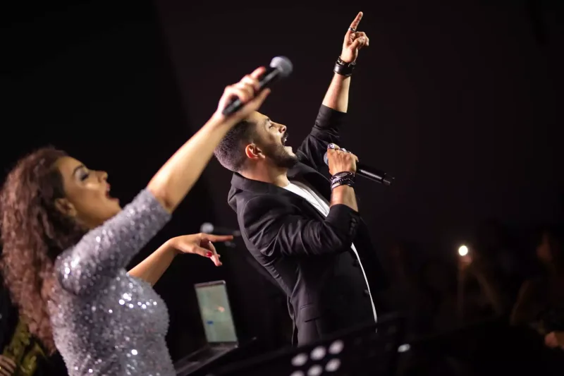 Röya ilə Rizvan izləyənləri 2000-lərə apardı