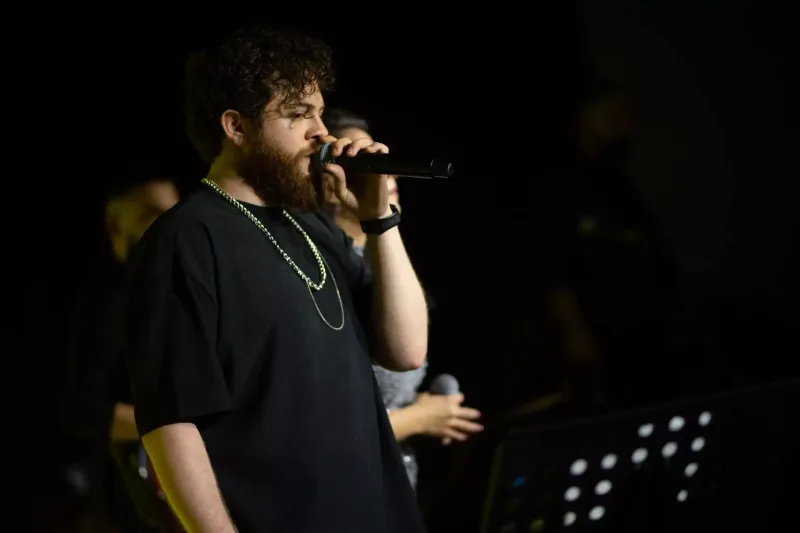 Röya ilə Rizvan izləyənləri 2000-lərə apardı