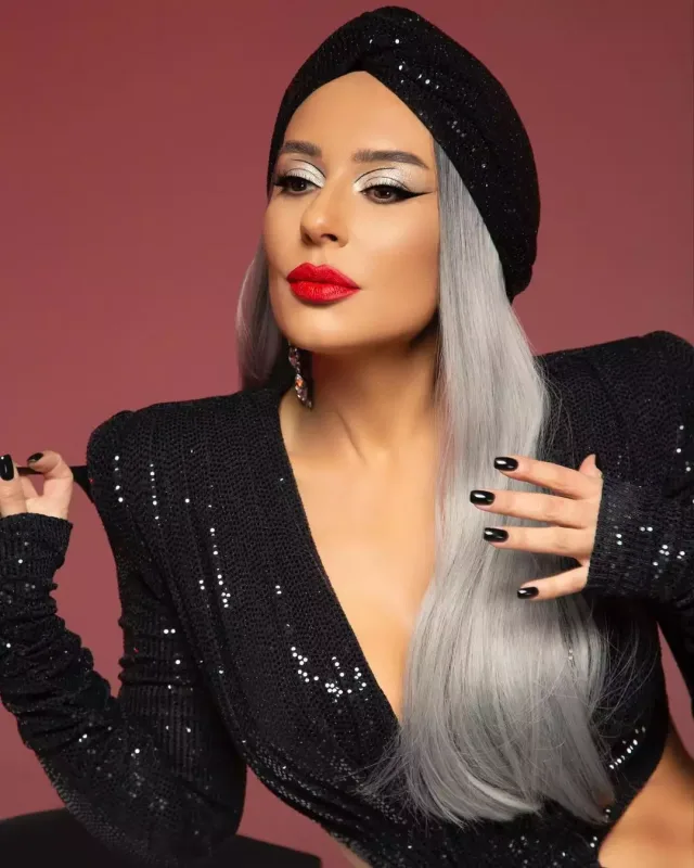 Tünzalə Ledi Qaqaya bənzədildi