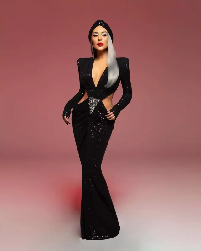 Tünzalə Ledi Qaqaya bənzədildi