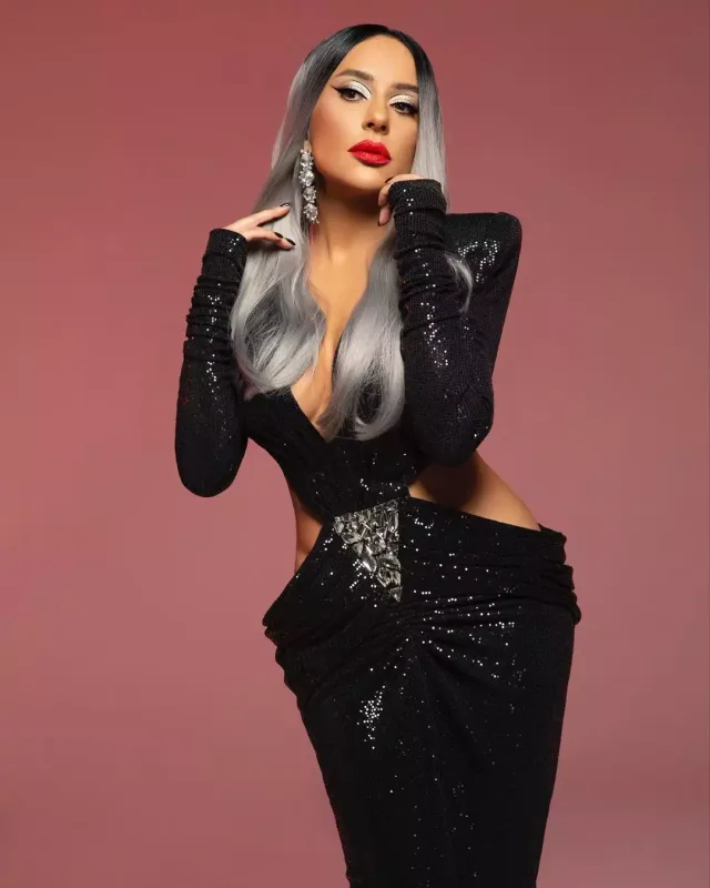 Tünzalə Ledi Qaqaya bənzədildi