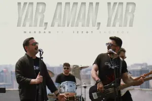 İzzətin məşhur hitini ifa etdi