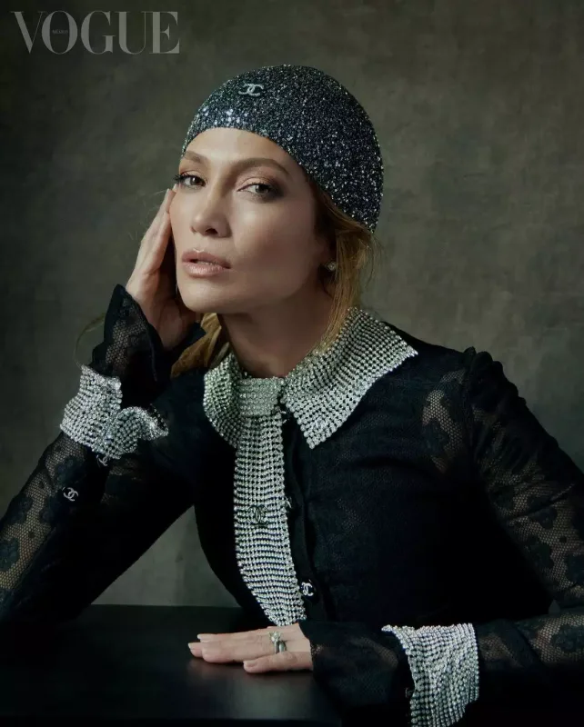 Cey Lo “Vogue” üçün kamera qarşısında