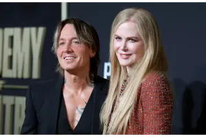 Həyat yoldaşını ağ-qara foto ilə təbrik etdi