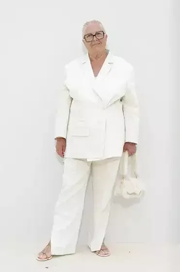 "Jacquemus" payız kolleksiyasını ulduzlar izlədi