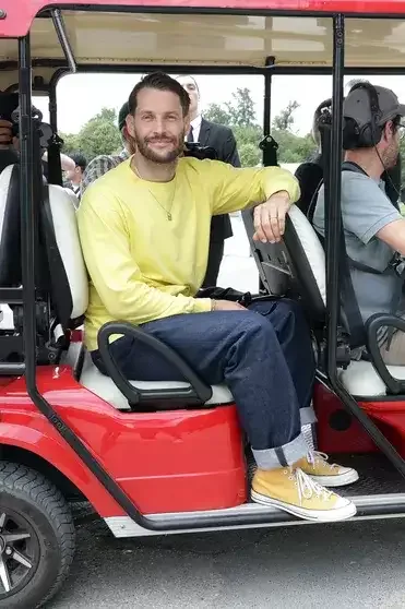 "Jacquemus" payız kolleksiyasını ulduzlar izlədi