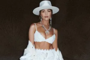 "Kainat gözəli" ərə gedir