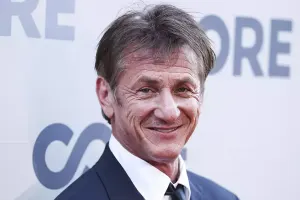 Madonnanın keçmiş əri ukraynalı aktrisa ilə eşq yaşayır?