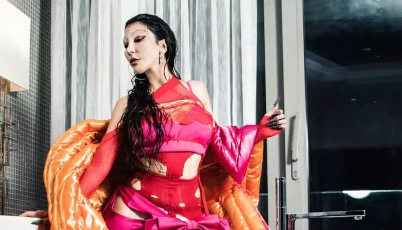 Bu dəfə yorğan geyindi