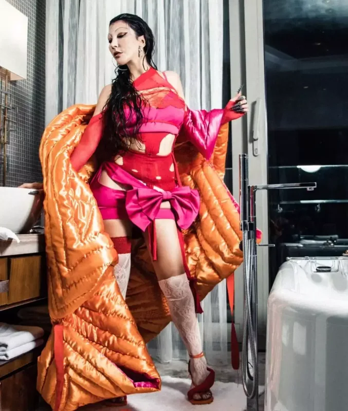 Bu dəfə yorğan geyindi