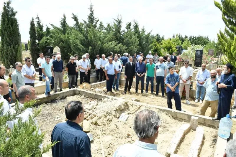 Xalq rəssamı Fazil Nəcəfov dəfn edildi