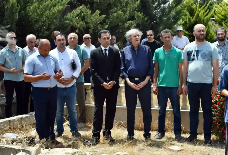 Xalq rəssamı Fazil Nəcəfov dəfn edildi