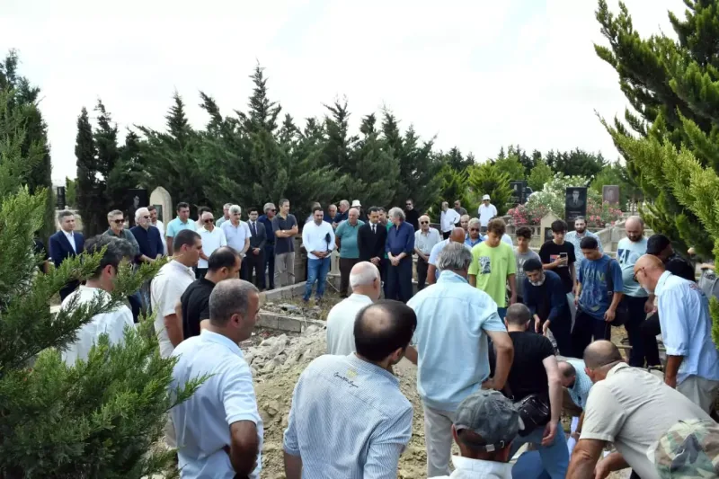 Xalq rəssamı Fazil Nəcəfov dəfn edildi